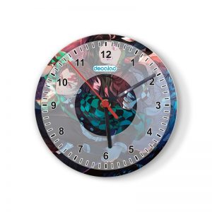 ساعة حائط دائرية بتصميم تانجيرو ونيزوكو