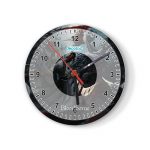 ساعة حائط دائرية بتصميم  قتال الوحوش بلود بورن
