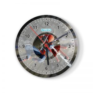 ساعة حائط دائرية بتصميم قوة سبيدر مان