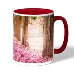 كوب قهوة بمقبض احمر بتصميم اشجار الساكورا