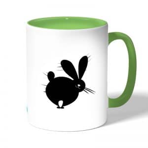 كوب قهوة بمقبض اخضر بتصميم ارنب مخيف