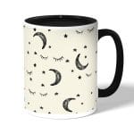 كوب قهوة بمقبض اسود بتصميم قمر ونجوم