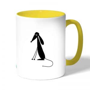 كوب قهوة بمقبض اصفر بتصميم كلب كرتوني