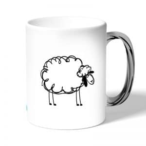 كوب قهوة بمقبض فضي بتصميم خروف